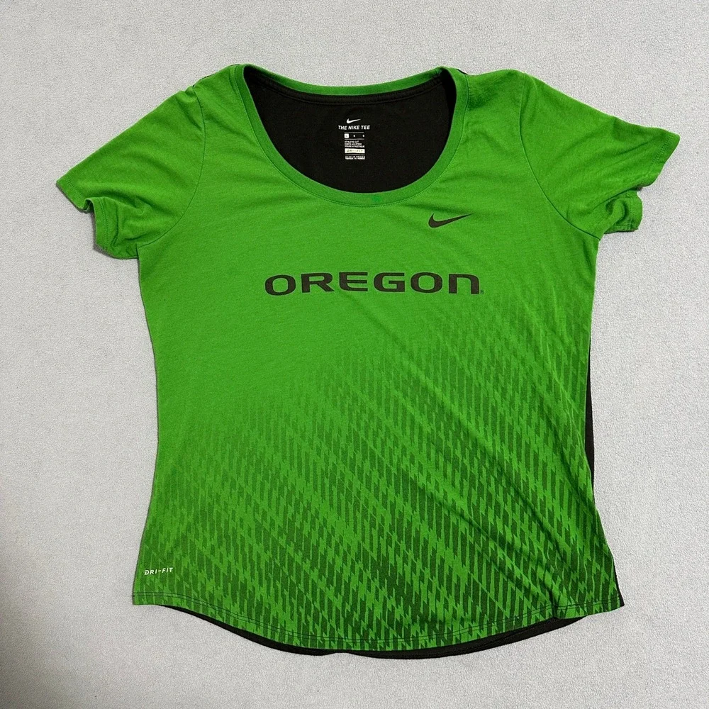 Nike Oregon Ducks T-Shirt‎ Scoop-Neck Short Sleeve Green Black Womens Size Large